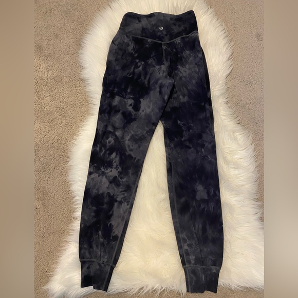 Align Jogger - Picture 3 of 4